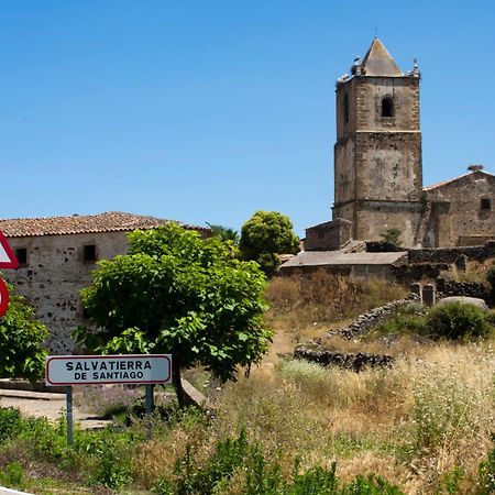 Casa Rural La Manzanilla Salvatierra de Santiago Buitenkant foto